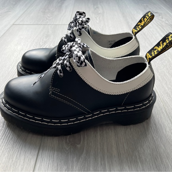 Dr. Martens 1461 Bex Two Tone Leather Shoes, size 39 - Picture 4 of 6